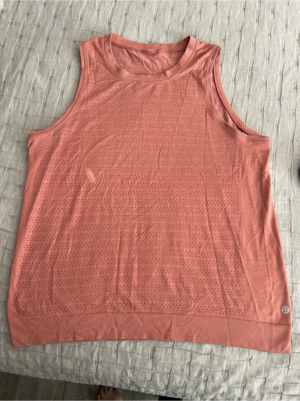 Swiftly tank lululemon